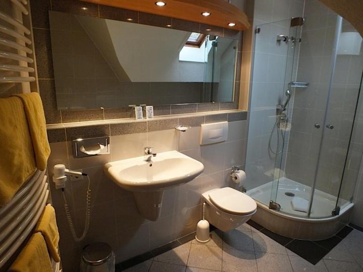 Achkarrer Krone Hotel Achkarren Buitenkant foto