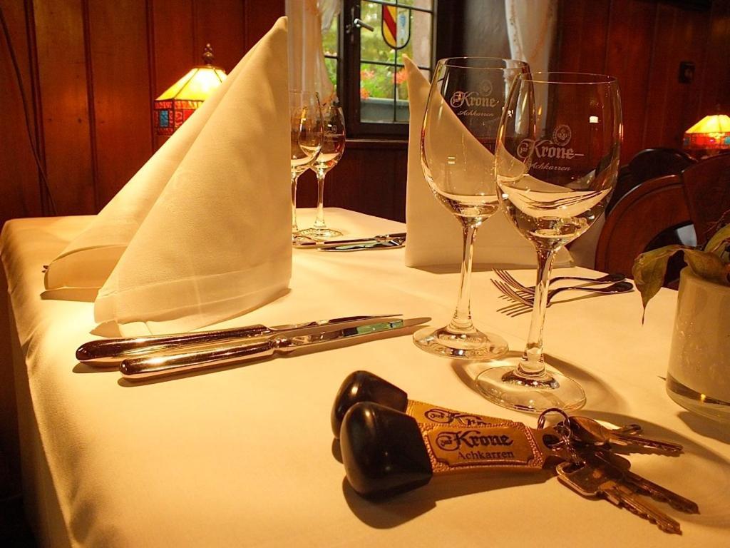Achkarrer Krone Hotel Achkarren Buitenkant foto