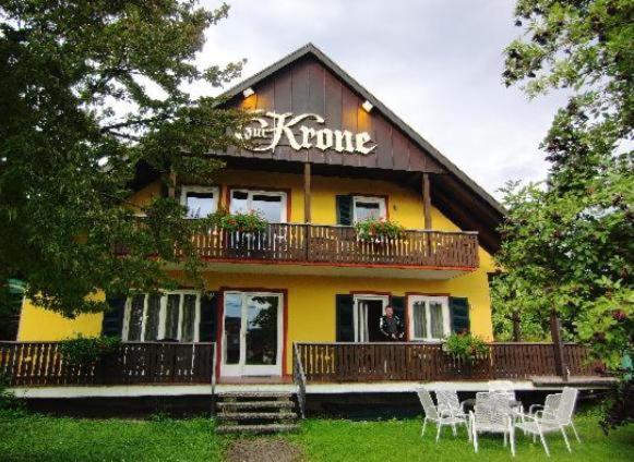Achkarrer Krone Hotel Achkarren Buitenkant foto